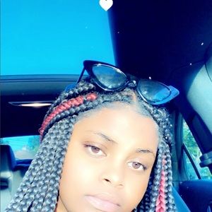 Meet your Posher, Destiny